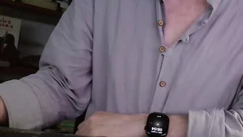 yvanbonar181018 online show from 09/17/25, 06:04