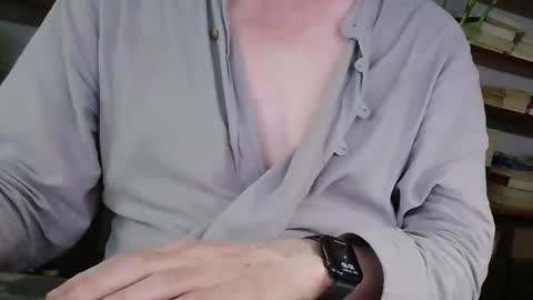 yvanbonar181018 online show from 09/20/25, 02:18