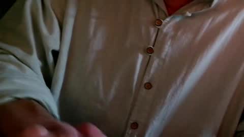 yvanbonar181018 online show from 09/24/25, 08:23