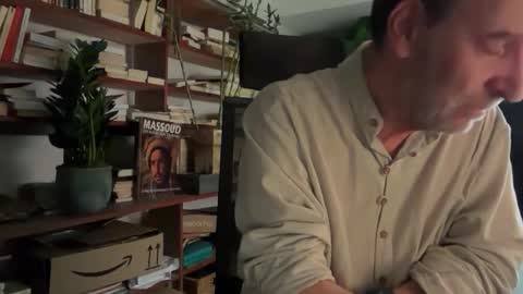 yvanbonar181018 online show from 09/25/25, 10:02