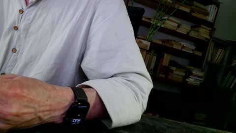 yvanbonar181018 online show from 10/02/25, 01:51