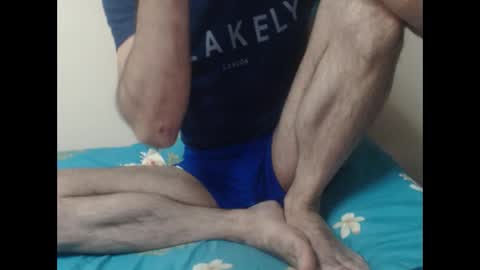 yvesstorm5 online show from 11/18/25, 06:34