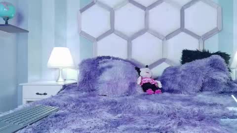 yvi online show from 01/19/26, 11:47