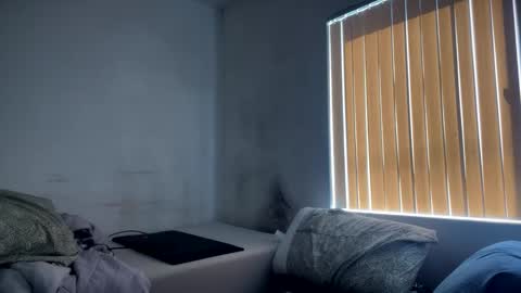 Snapshot of ywbrsnow chatting on 02/27/26, 07:03 ywbrsnow online show from 02/27/26, 07:03