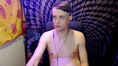   online show from 03/10/25, 01:34