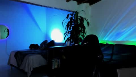 Zac  Jhordan online show from 12/29/24, 02:10