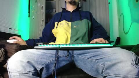 Zac Freelance model online show from 01/12/25, 05:45