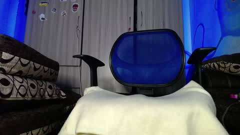 Zac Freelance model online show from 02/04/25, 08:38