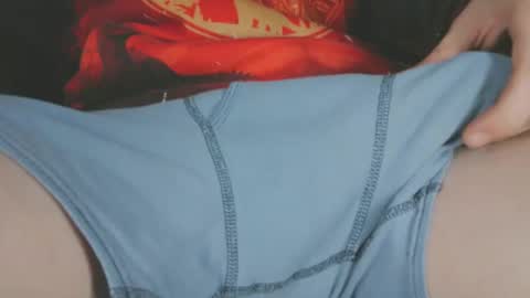 zach52590 online show from 02/17/25, 05:25