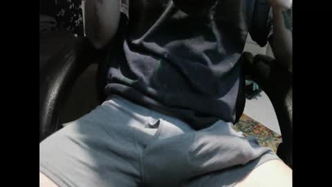 zach52590 online show from 11/10/25, 05:34