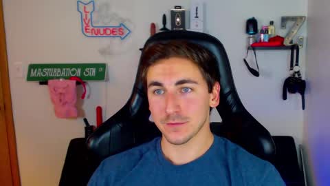 Zach Rhyder online show from 12/19/24, 01:50