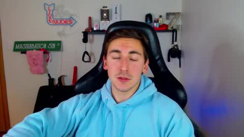 Zach Rhyder online show from 12/27/24, 01:43