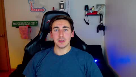 Zach Rhyder online show from 12/31/24, 02:08