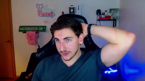 Zach Rhyder online show from 01/22/25, 02:26