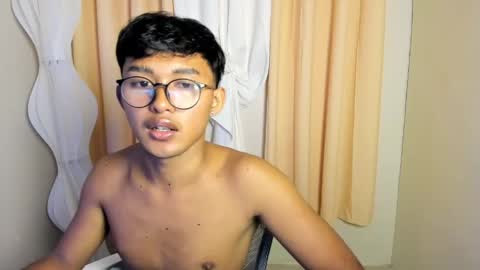 zach online show from 06/01/26, 12:29
