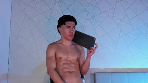 Snapshot of zack_conor chatting on 10/23/25, 08:07 zack conor online show from 10/23/25, 08:07