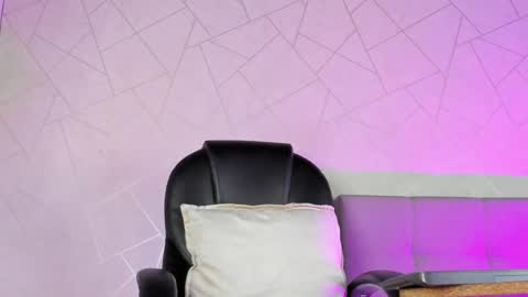 Snapshot of zack_conor chatting on 11/13/25, 08:52 zack conor online show from 11/13/25, 08:52