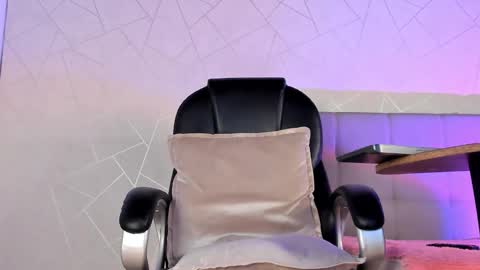 Snapshot of zack_conor chatting on 01/13/26, 10:26 zack conor online show from 01/13/26, 10:26