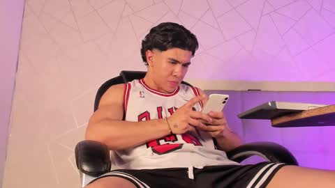 Snapshot of zack_conor chatting on 02/25/26, 11:03 zack conor online show from 02/25/26, 11:03