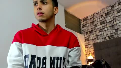 zack_isback online show from 04/16/26, 07:25