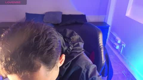 zack_isback online show from 04/17/26, 08:23