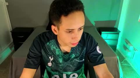 zack_isback online show from 04/20/26, 07:26