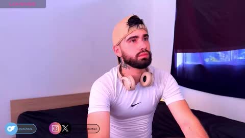 Snapshot of zack_sullivan22 chatting on 10/11/25, 09:35 zack_sullivan22 online show from 10/11/25, 09:35