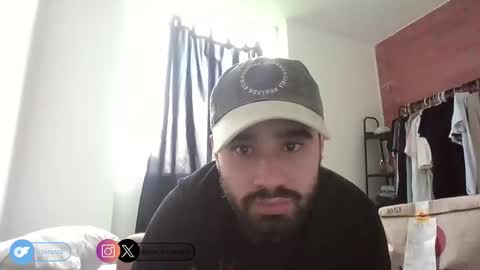 Snapshot of zack_sullivan22 chatting on 10/21/25, 08:31 zack_sullivan22 online show from 10/21/25, 08:31