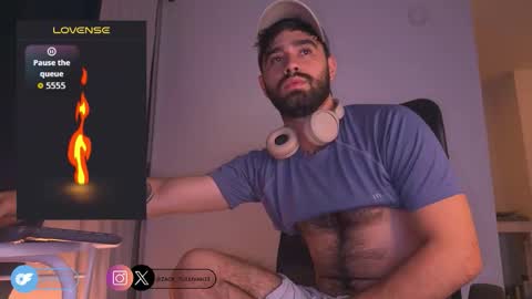 Snapshot of zack_sullivan22 chatting on 10/25/25, 05:04 zack_sullivan22 online show from 10/25/25, 05:04