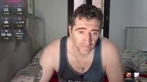 Snapshot of zackhot31 chatting on 06/05/26, 11:05 Ivan online show from 06/05/26, 11:05