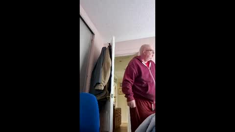 Snapshot of zacsmithuk chatting on 02/16/26, 01:07 Zac Smitj online show from 02/16/26, 01:07