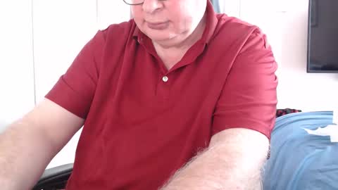 Snapshot of zacsmithuk chatting on 04/01/26, 09:54 Zac Smitj online show from 04/01/26, 09:54