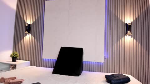 Snapshot of zafiiraa chatting on 02/04/25, 05:34 zafira online show from 02/04/25, 05:34
