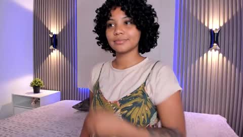 Snapshot of zafiiraa chatting on 02/10/25, 11:36 zafira online show from 02/10/25, 11:36
