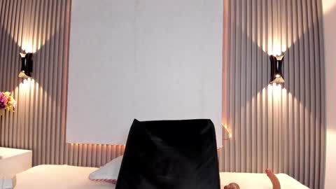 Snapshot of zafiiraa chatting on 03/10/25, 02:59 zafira online show from 03/10/25, 02:59