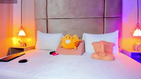 Zafiro online show from 02/23/26, 12:02