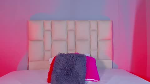 Zafiro Brown online show from 01/18/26, 12:20