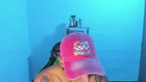 BiG Zafiro online show from 11/23/25, 02:17