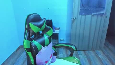 Snapshot of zafirocum chatting on 01/06/26, 11:25 BiG Zafiro online show from 01/06/26, 11:25