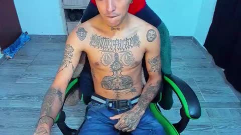 Snapshot of zafirocum chatting on 03/09/26, 01:48 BiG Zafiro online show from 03/09/26, 01:48