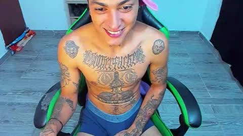 Snapshot of zafirocum chatting on 03/10/26, 10:53 BiG Zafiro online show from 03/10/26, 10:53