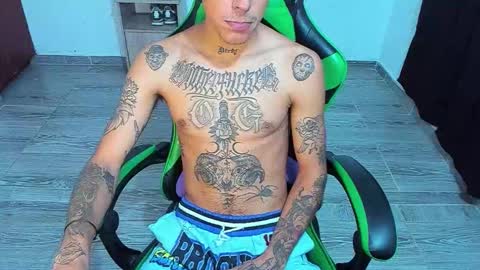 Snapshot of zafirocum chatting on 03/14/26, 01:16 BiG Zafiro online show from 03/14/26, 01:16