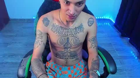 Snapshot of zafirocum chatting on 05/19/26, 02:23 BiG Zafiro online show from 05/19/26, 02:23