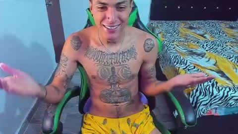 Snapshot of zafirocum chatting on 06/29/26, 01:55 BiG Zafiro online show from 06/29/26, 01:55