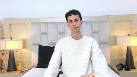 zahir_ashar online show from 04/08/26, 11:37