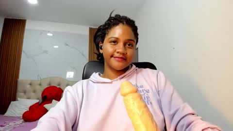 zahra_rose online show from 02/12/26, 11:27