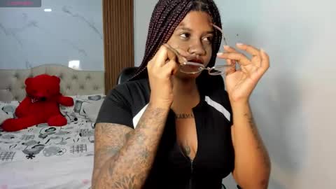 zahra_rose online show from 03/25/26, 11:16