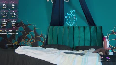 Snapshot of zaid_lion chatting on 01/15/25, 06:19 Zaid Mendoza online show from 01/15/25, 06:19