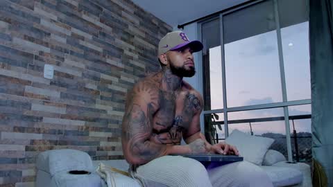 INSTAGRAM yormanfit7 online show from 01/16/25, 11:16