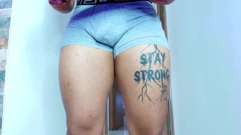 Snapshot of zain_diesel7 chatting on 09/14/25, 01:32 INSTAGRAM yormanfit7 online show from 09/14/25, 01:32